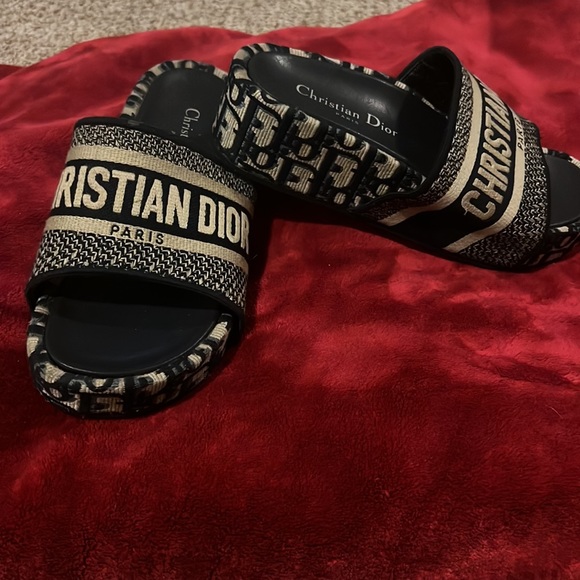 Woman Christian Dior Wedge Sandals - Picture 4 of 4